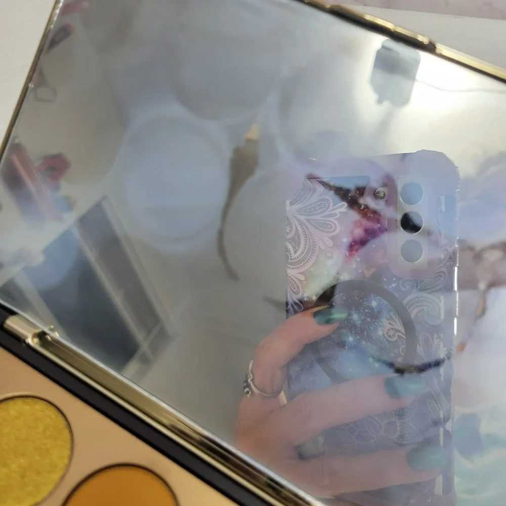 NEW No Box‎ BH Cosmetics Glam Reflection Gilded Eyeshadow Palette 15 Color